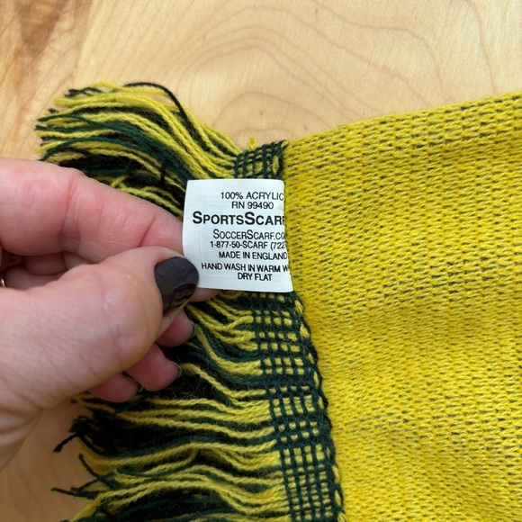 Oregon Ducks Knit Soccer Sports Scarf 60inch - Picture 6 of 9